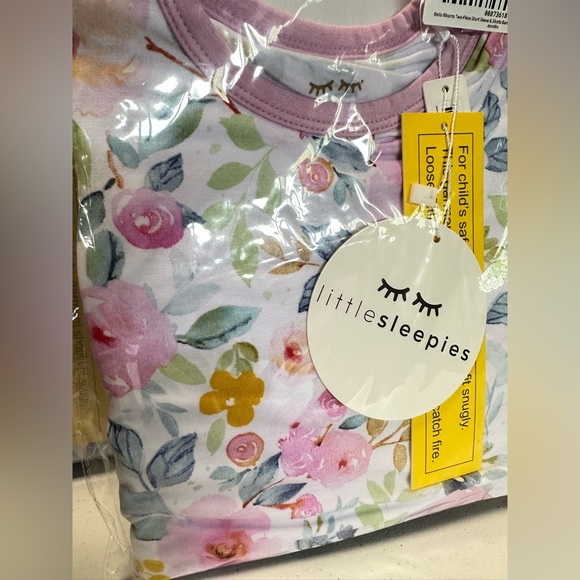 New Little Sleepies Bella Blooms 2 Piece Short Sleeve|Shorts Pajama Set Bamboo - Picture 2 of 3